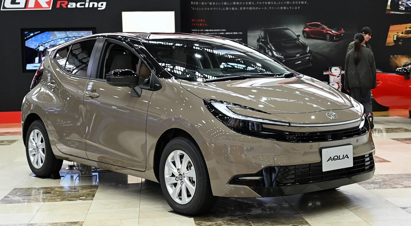 2025 Toyota Aqua Z