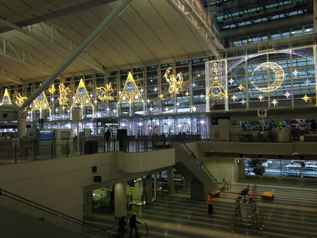 Illuminated International Terminal of Fukuoka Airport 20150102