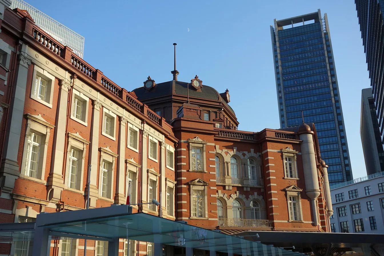 Exterior - Tokyo Station Marunouchi Building - DSC09893