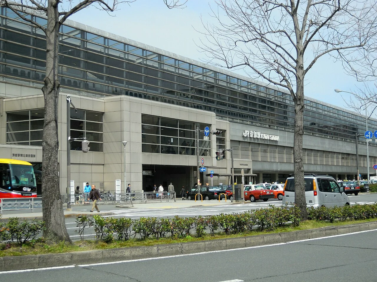 Hachijo West entrance at Kyoto Station