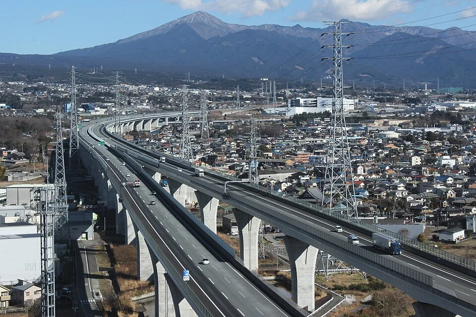Shin-Tomei Expressway on the Tokyo to Kyoto driving corridor