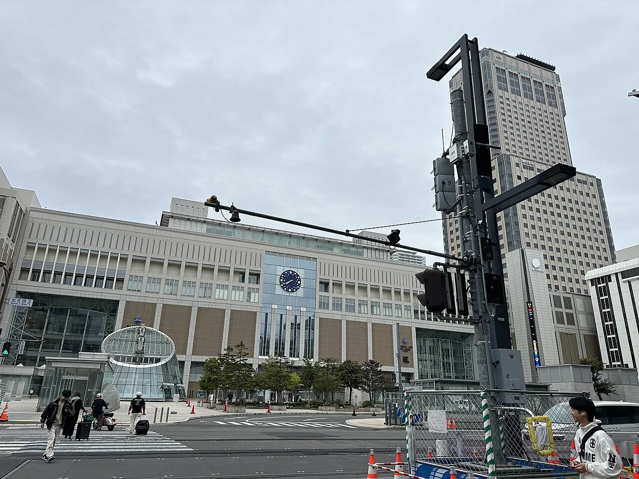 Sapporo Station south-side access